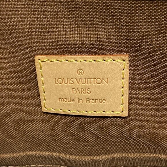 LOUIS VUITTON Batignolle Monogram Tote Bag 882-072725 - Picture 14 of 15